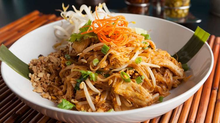 A Brief History of Pad Thai