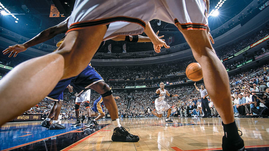 Philadelphia 76ers center Matt Geiger