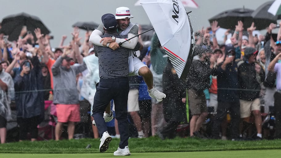 J.J. Spaun celebrates after winning the U.S. Open.