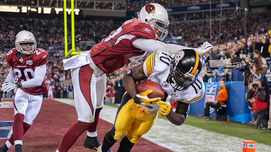 Santonio Holmes makes the game-winning catch in Super Bowl XLIII.