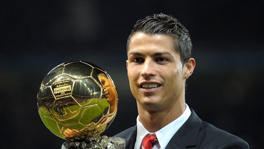 Cristiano Ronaldo with the 2008 Ballon d'Or.
