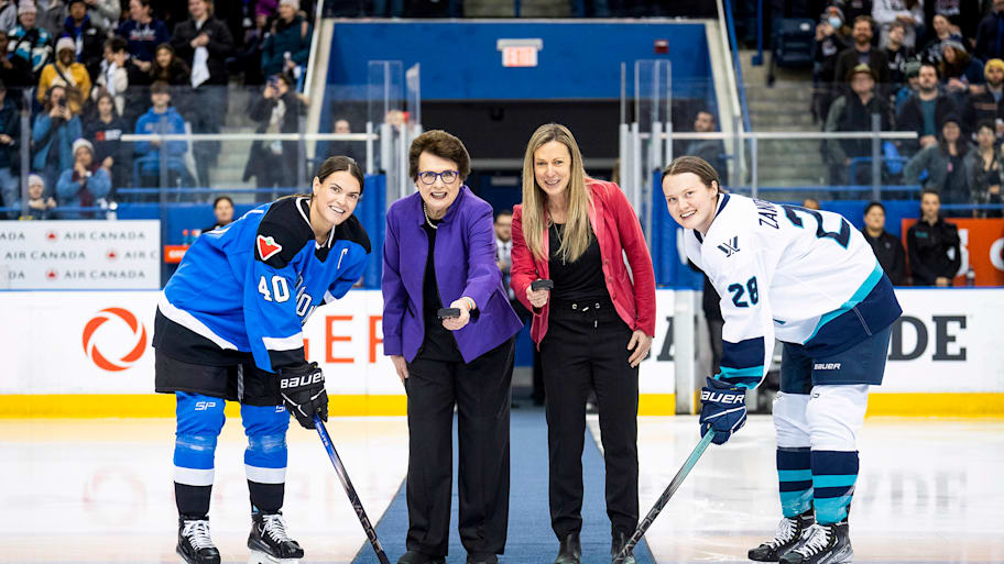  Billie Jean King and Jayna Hefford take part in the ceremonial puck for PWHL