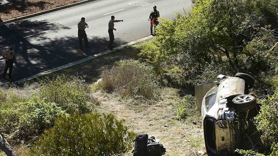 Tiger Woods car crash, 2021