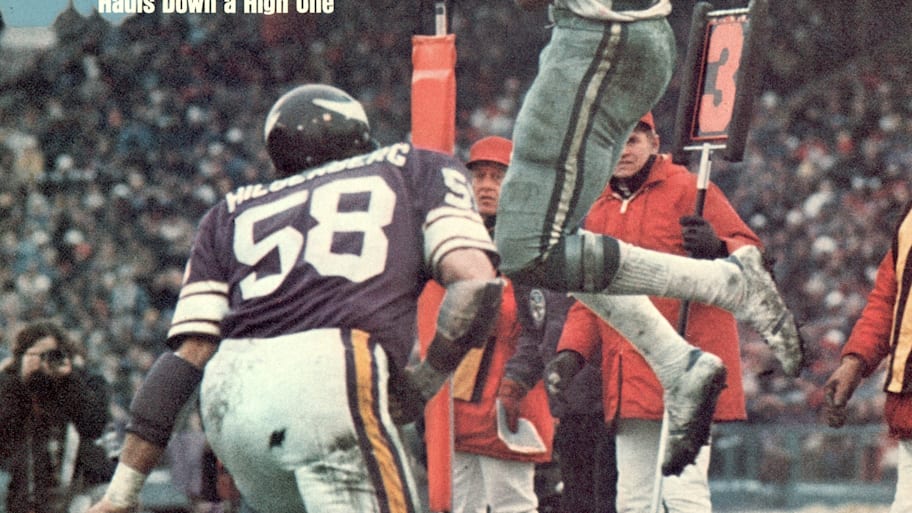 Minnesota Vikings vs. Dallas Cowboys, 1975 divisional playoff