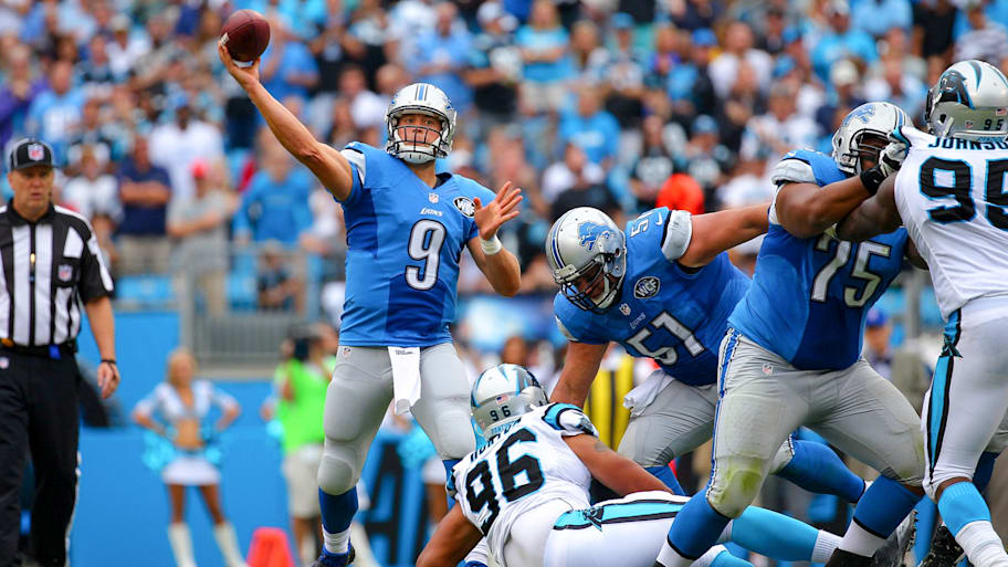Matthew Stafford throws a pass for the Lions.