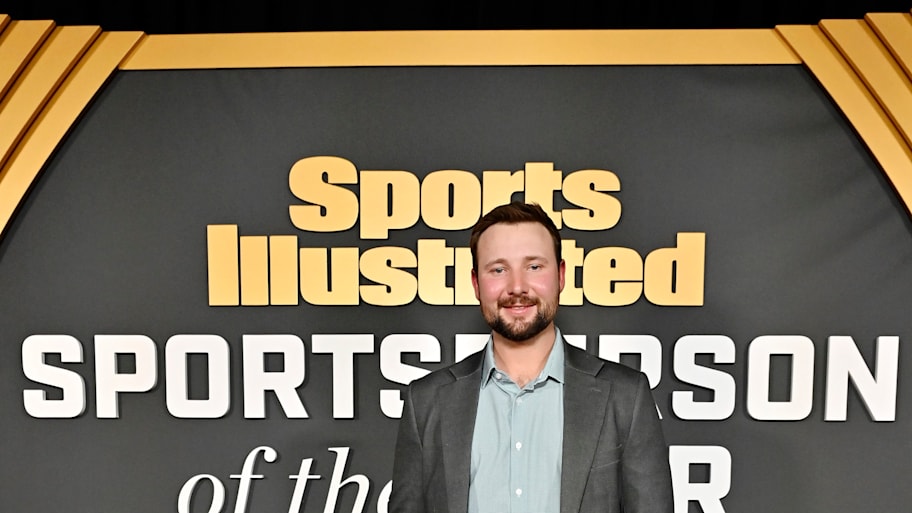 Mariners catcher Cal Raleigh