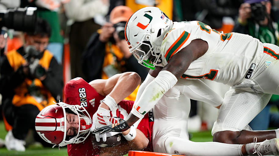 Indiana wide receiver Charlie Becker makes a catch against Miami during the national championship game.