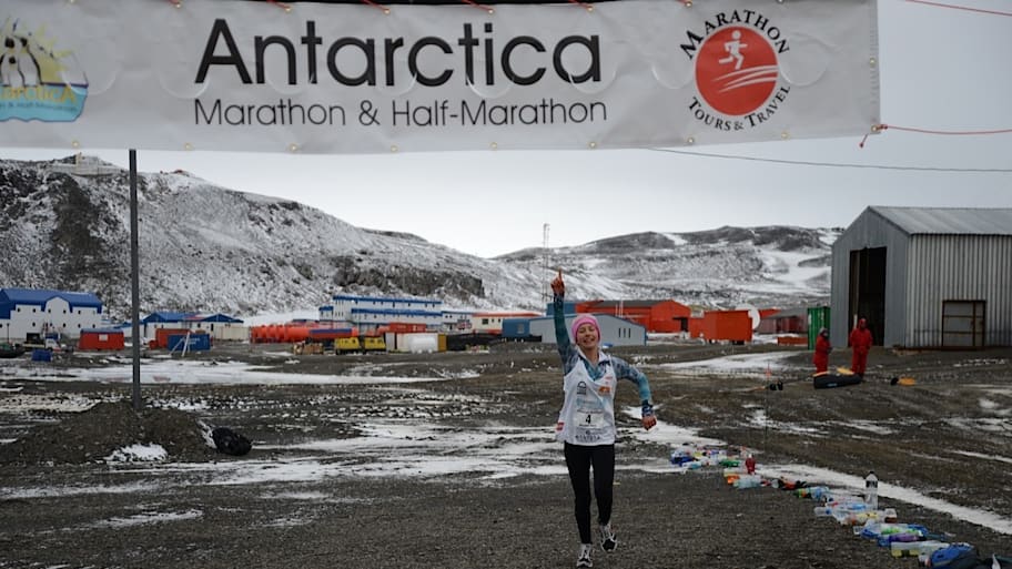 Winter Vinecki in the Antartica marathon.