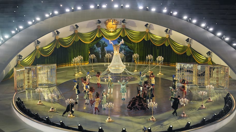 Opera at the closing ceremony.