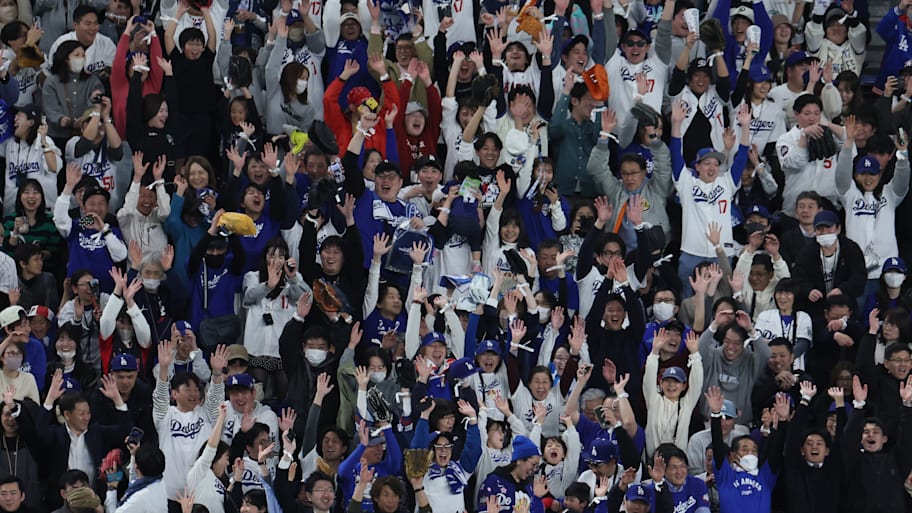 Fans cheer during the Tokyo Series between the Cubs and Dodgers in March 2025.