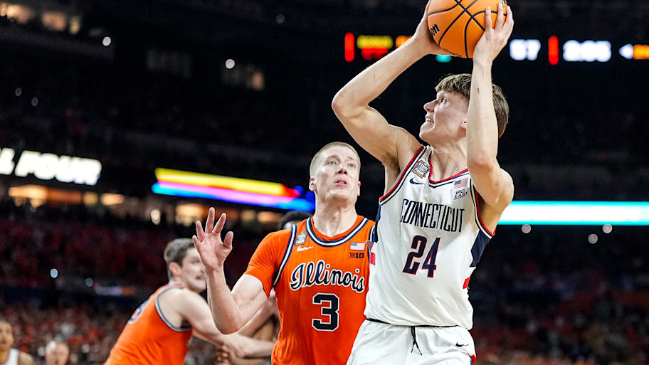 UConn’s Braylon Mullins showed again that he is made for these moments.