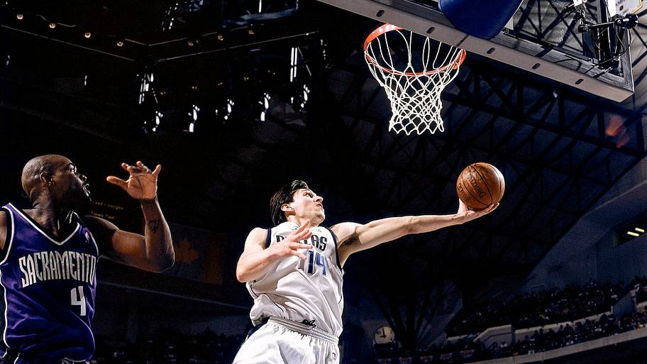 Eduardo Nájera is the only Mexican-born player to be drafted in the NBA.