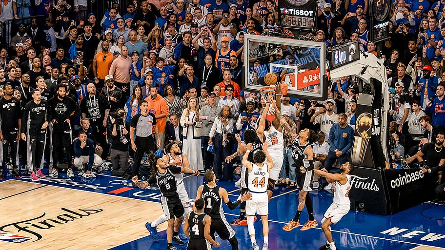 A miss from Jalen Brunson at the end of Game 4 was tipped in by OG Anunoby.
