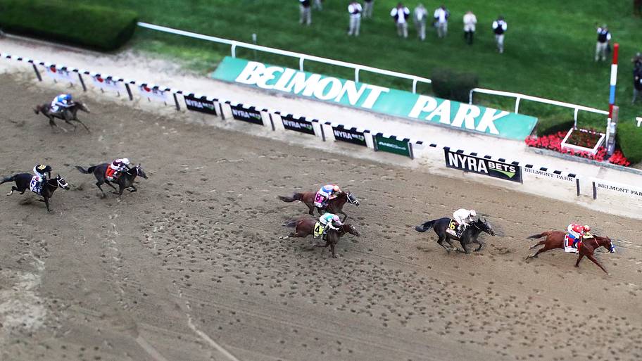 start time for belmont race today