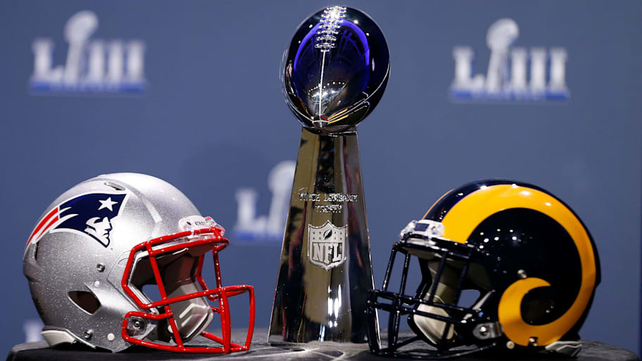 5 Best Fantasy Football Trophies for 2019 NFL Season