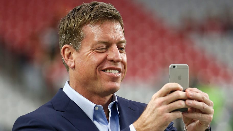 Troy Aikman Uses Trolling 101 Technique to Crush Patrick