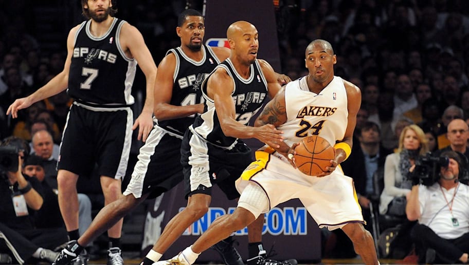 kobe shooting over 4 defenders