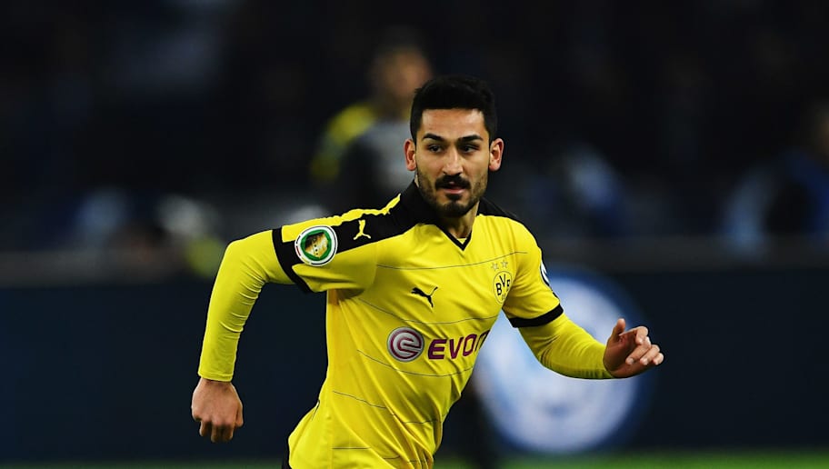 Ilkay Gundogan Out Of Euro 2016 With Dislocated Kneecap As City Move Thrown Into Doubt 90min