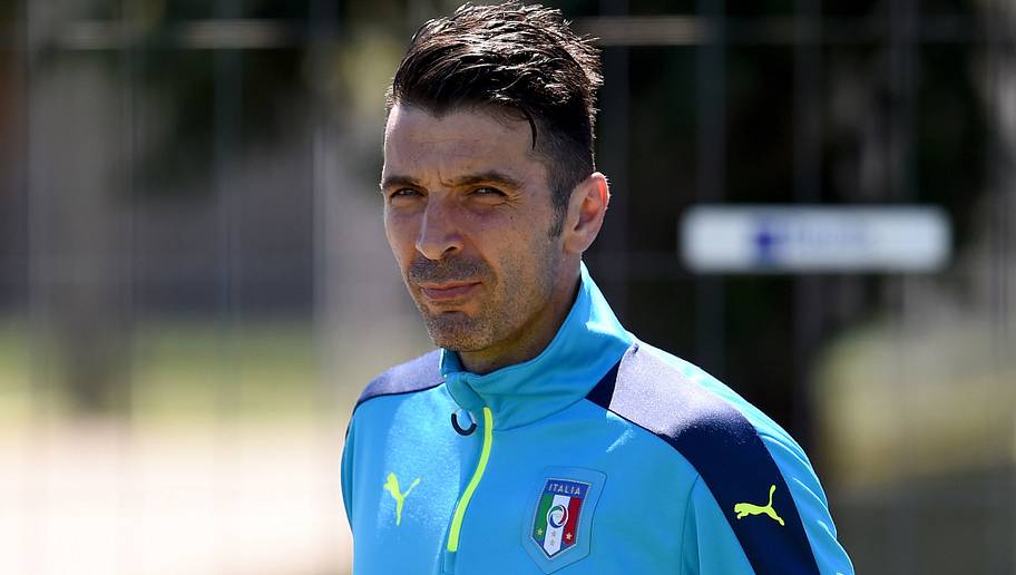 Matteo Darmian Thinks Buffon Is A Better Keeper Than David De Gea Ht Media