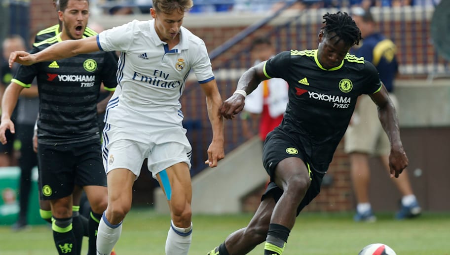Graeme Souness Not So Sure About Chelsea Signing Michy Batshuayi And Labels Paul Pogba Too Expensive 90min