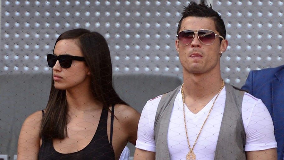 5 Parejas Del Mundo Del Futbol Que Terminaron Como Brad Pitt Y Angelina Jolie 90min The real madrid superstar is set to star alongside hollywood veteran actress, angelina jolie in a tv drama. brad pitt y angelina jolie