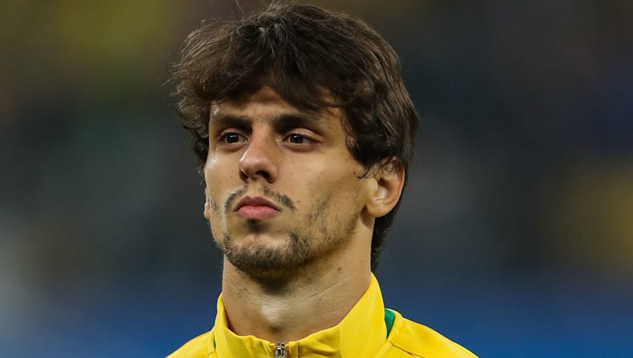 Manchester United Siap Bersaing Dengan Milan Untuk Dapatkan Rodrigo Caio 90min