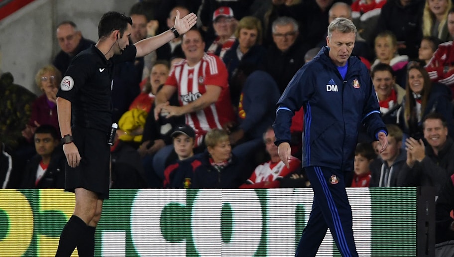 David Moyes Left Red Faced After Admitting He Had No Idea Who The Referee That Sent Him Off Was 90min