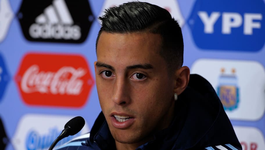 Video Everton S Ramiro Funes Mori Sends Neymar Flying With Brutal Tackle In World Cup Qualifier 90min