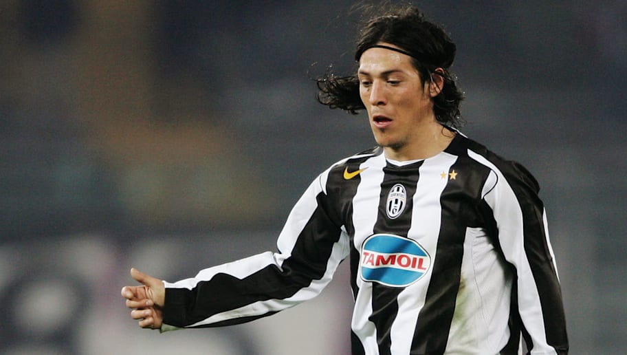 TURIN, ITALY - NOVEMBER 23:  Mauro Camoranesi of Juventus in action during the UEFA Champions League Group C match between Juventus and Ajax at the Stadio Delle Alpi on November 23, 2004 in Turin, Italy.  (Photo by Clive Mason/Getty Images)