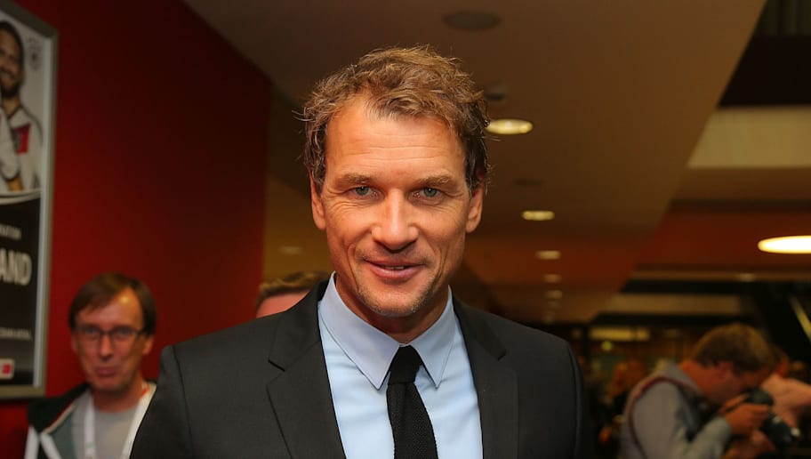 Ex-Arsenal Star Criticises Joe Hart & Claims England Are ...