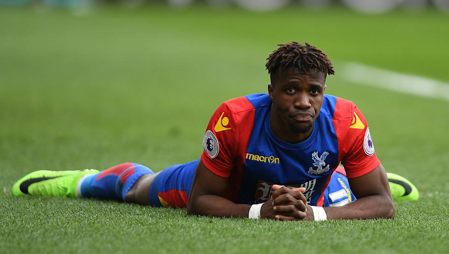 Crystal Palace Fans Back Wilfried Zaha On Twitter After Eagles Winger Faces Critcism 90min