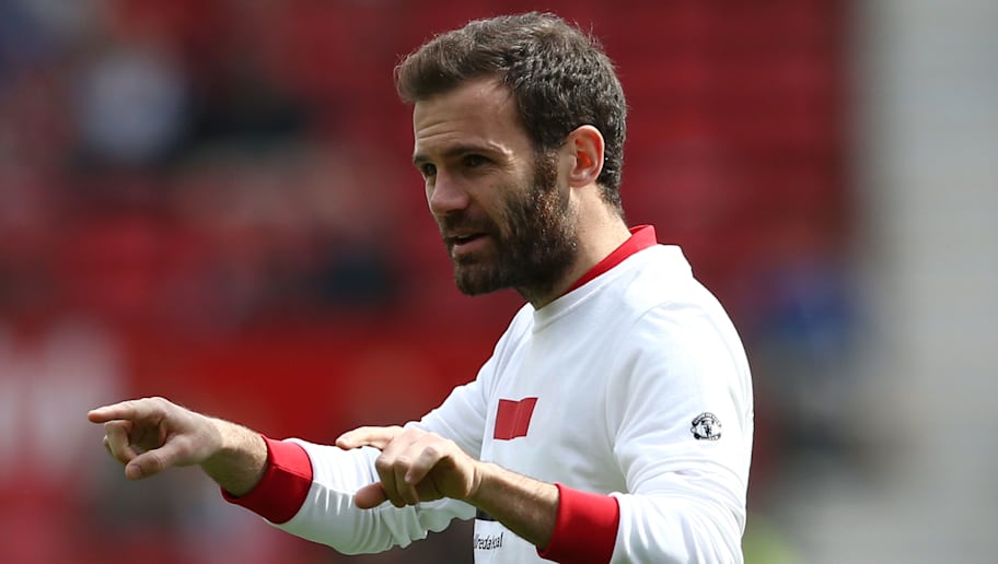 Video Eric Bailly Films Juan Mata Performing Weird Dressing Room Dance Routine 90min