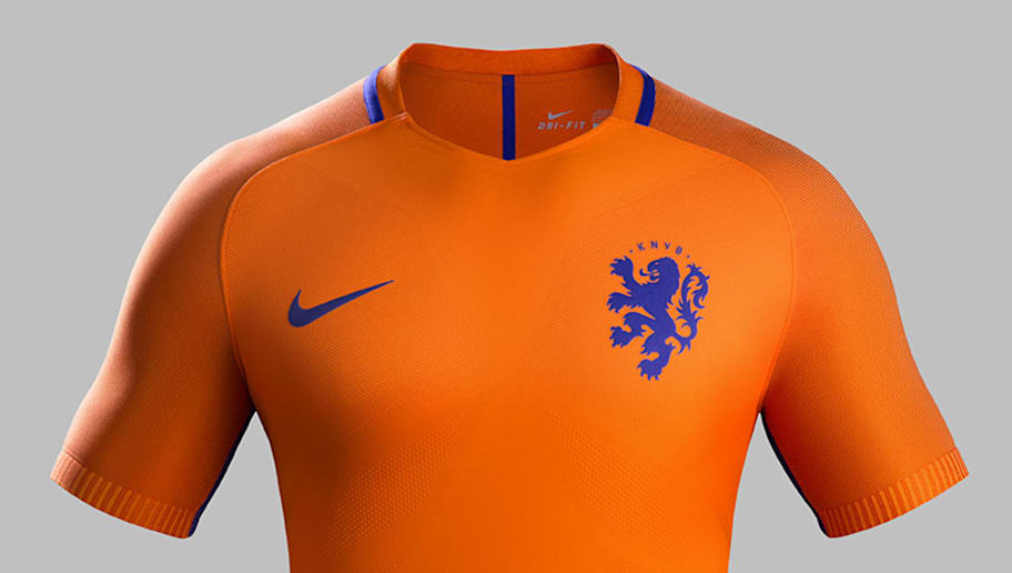 The 7 Best Looking International Kits From Each Major Manufacturer 90min