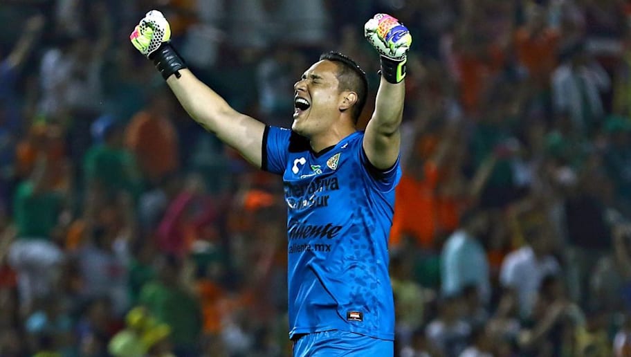 LE SALIÓ NOVIA | El posible nuevo equipo de Moisés Muñoz ...