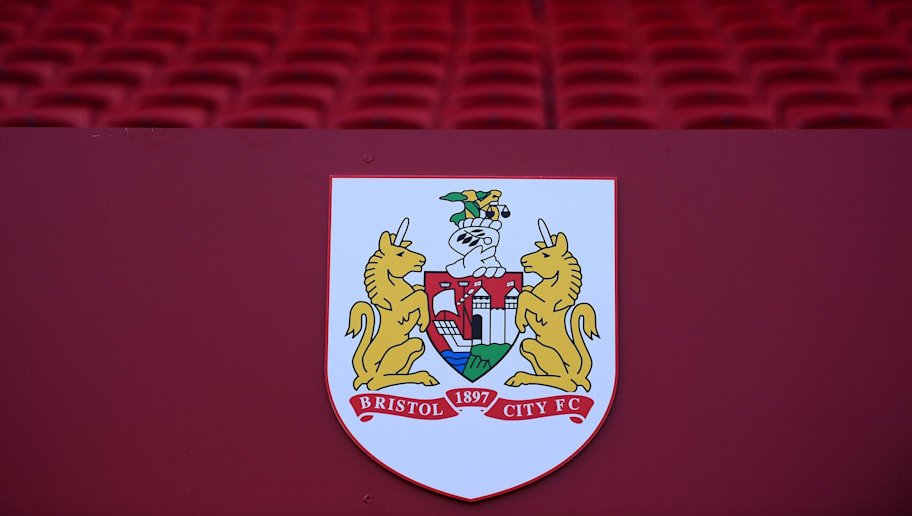 Kit Blunder Oxford United Label Found On New Bristol City Away