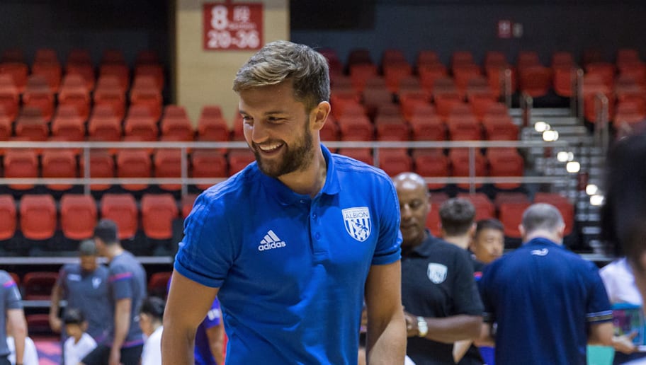 West Brom Boss Tony Pulis Discusses His Expectations For New Signing Jay Rodriguez 90min