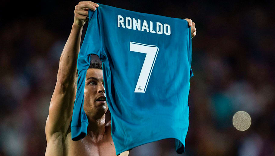 Witch Doctor Claims Cristiano Ronaldo Is Cursed After Missing His Father S Funeral 90min