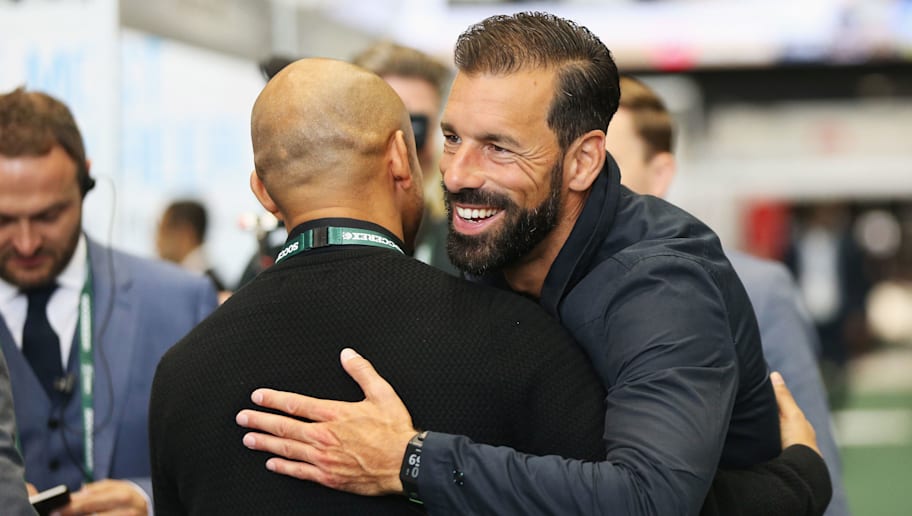Ruud Van Nistelrooy Showed He S Still Got Class In Tweet Following