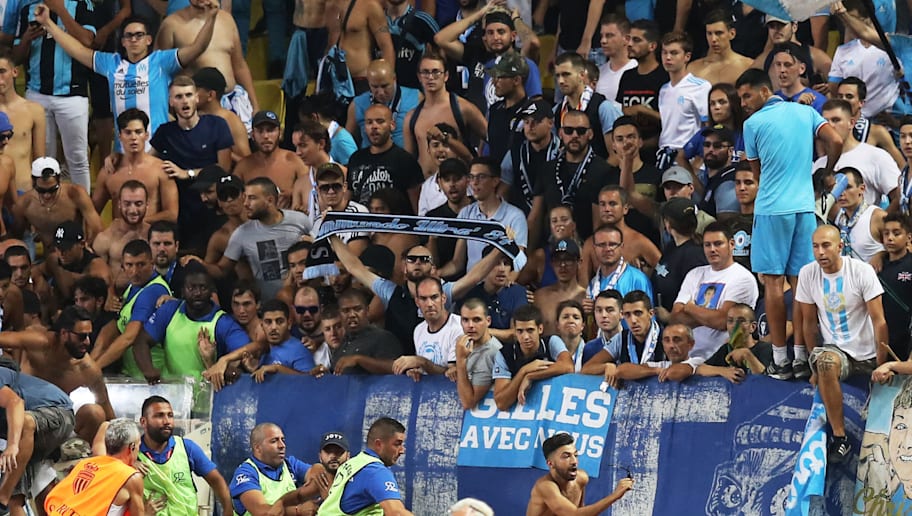 CLASSE : Les supporters de l'OM vont honorer Bernard Tapie ...