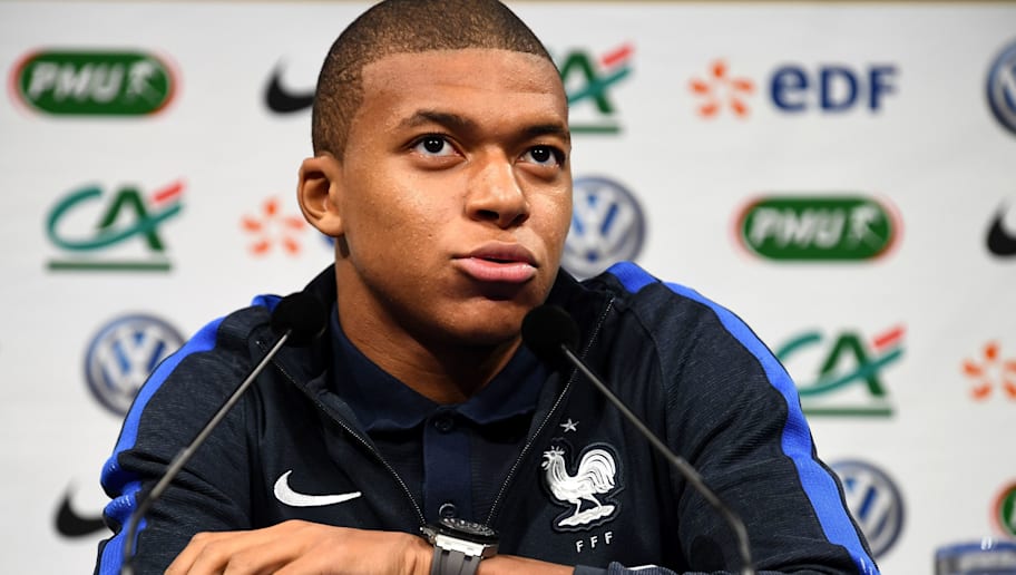 BLEUS : Entre Neymar ou Griezmann, Kylian Mbappé se ...