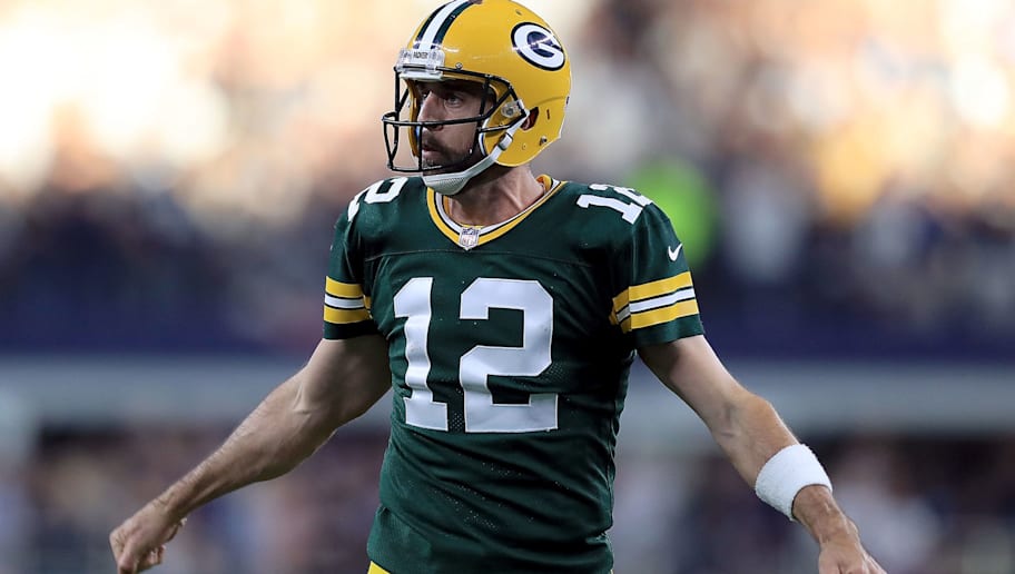 Mike Zimmer Has Hilarious Quote About Aaron Rodgers 12up