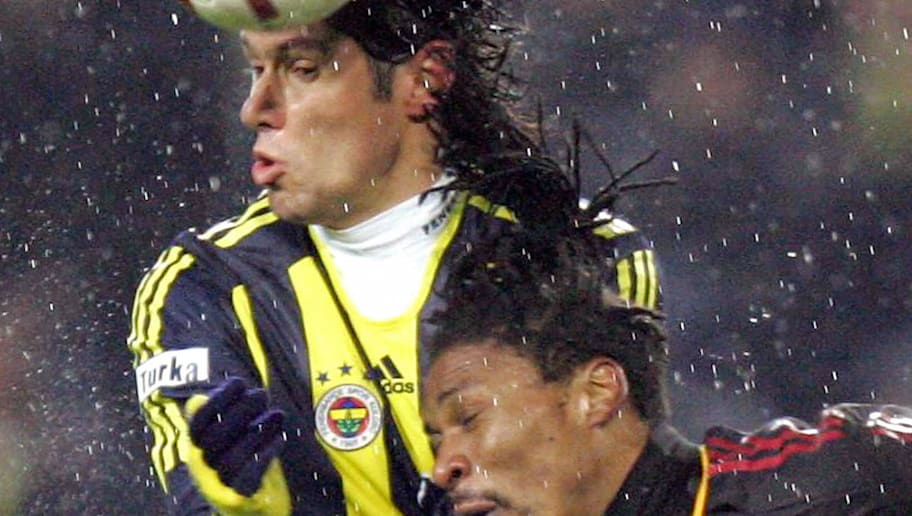 Cuneyt Cakir In Yonettigi 11 Galatasaray Fenerbahce Derbisinde Alinan Sonuclar 90min