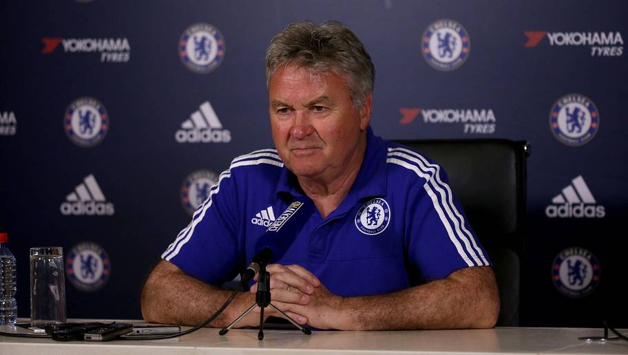 Andrew Redington/GettyImages COBHAM, ENGLAND - MAY 13: Guus Hiddink, the Chelsea manager, is pictured during a press conference at Chelsea Training Ground on May 13, 2016 in Cobham, England. (Photo by Andrew Redington/Getty Images)