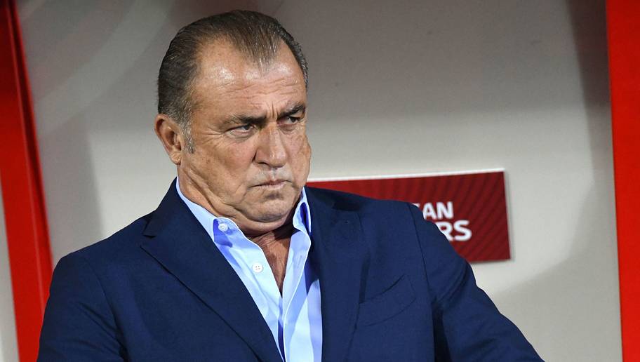GENT SHKULLAKU/GettyImages Turkey's head coach Fatih Terim looks on during the FIFA World Cup 2018 qualification football match between Kosovo and Turkey at Loro Borici stadium in Shkoder on June 11, 2017. / AFP PHOTO / Gent SHKULLAKU (Photo credit should read GENT SHKULLAKU/AFP/Getty Images)
