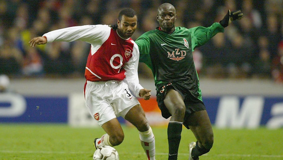 Former Arsenal Defender Ashley Cole Discusses Whether Man City Could Beat The Invincibles 90min