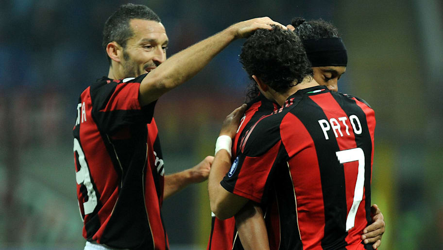 Formasi Ac Milan 2004 Best Xi Pemain Yang Pernah Bermain Bersama Ronaldinho 90min
