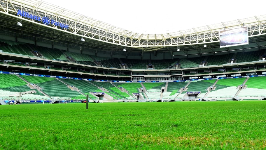 [COMENTE] Qual a sua opinião sobre o Palmeiras aderir o gramado sintético no Allianz Parque?