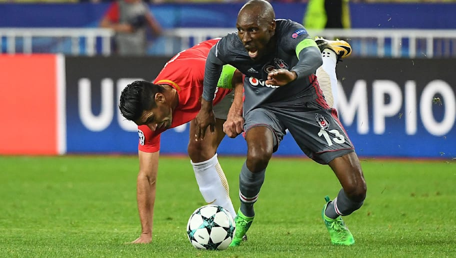 Galatasaray Da Atiba Hutchinson Sesleri