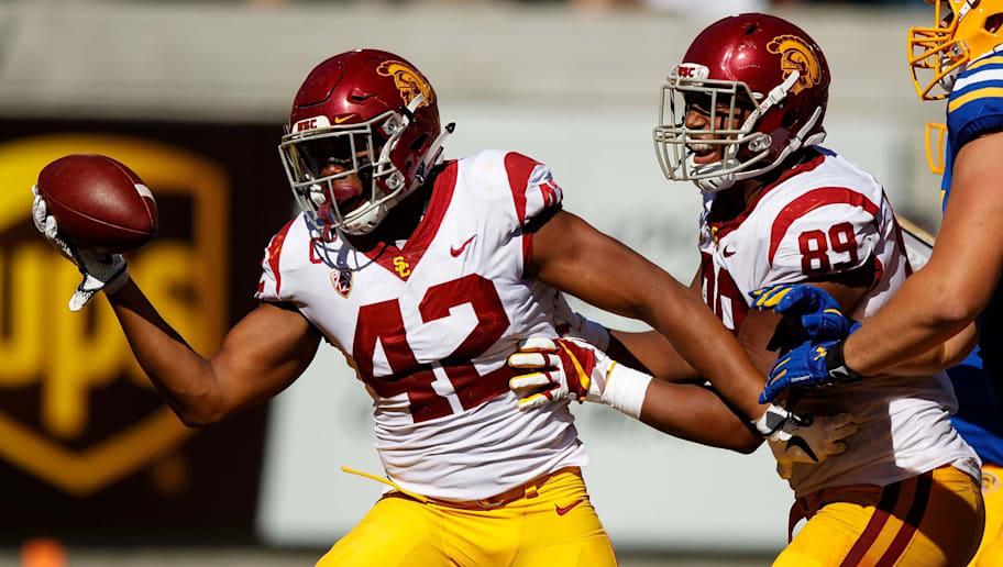Report Eagles Host Uchenna Nwosu Out Of Usc For Pre Draft