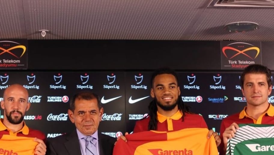 Galatasaray Da Sezon Sonu 9 Oyuncunun Sozlesmesi Sona Eriyor 90min